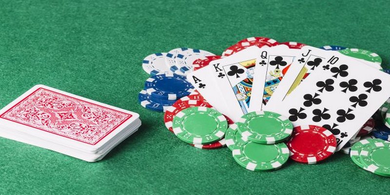 Việc đầu tư nguồn vốn hợp lý là thủ thuật hiệu quả khi chơi game poker